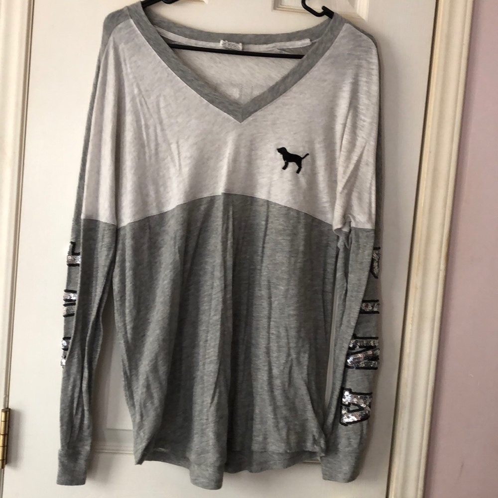 vs pink long sleeve